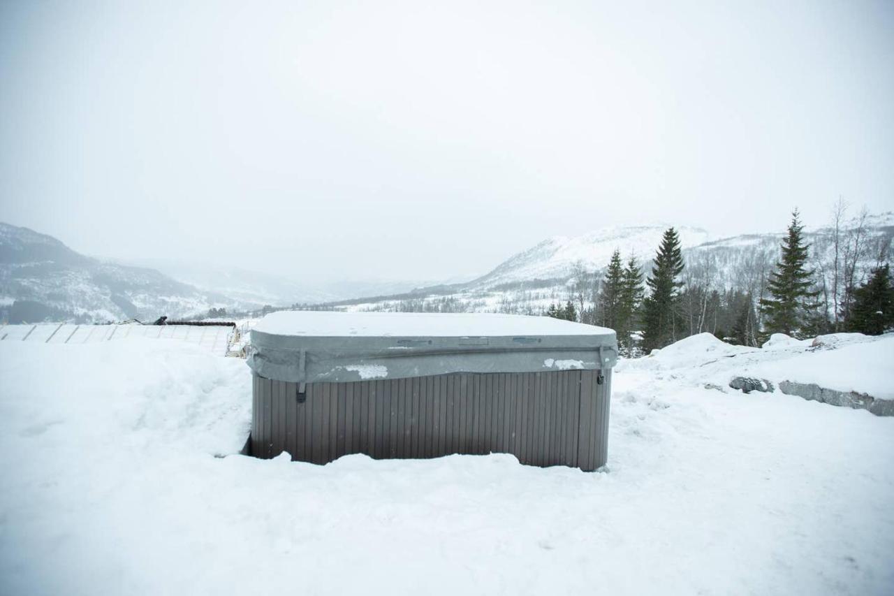Вилла Rolfhytta - Fosskamben 19 Согндал Экстерьер фото